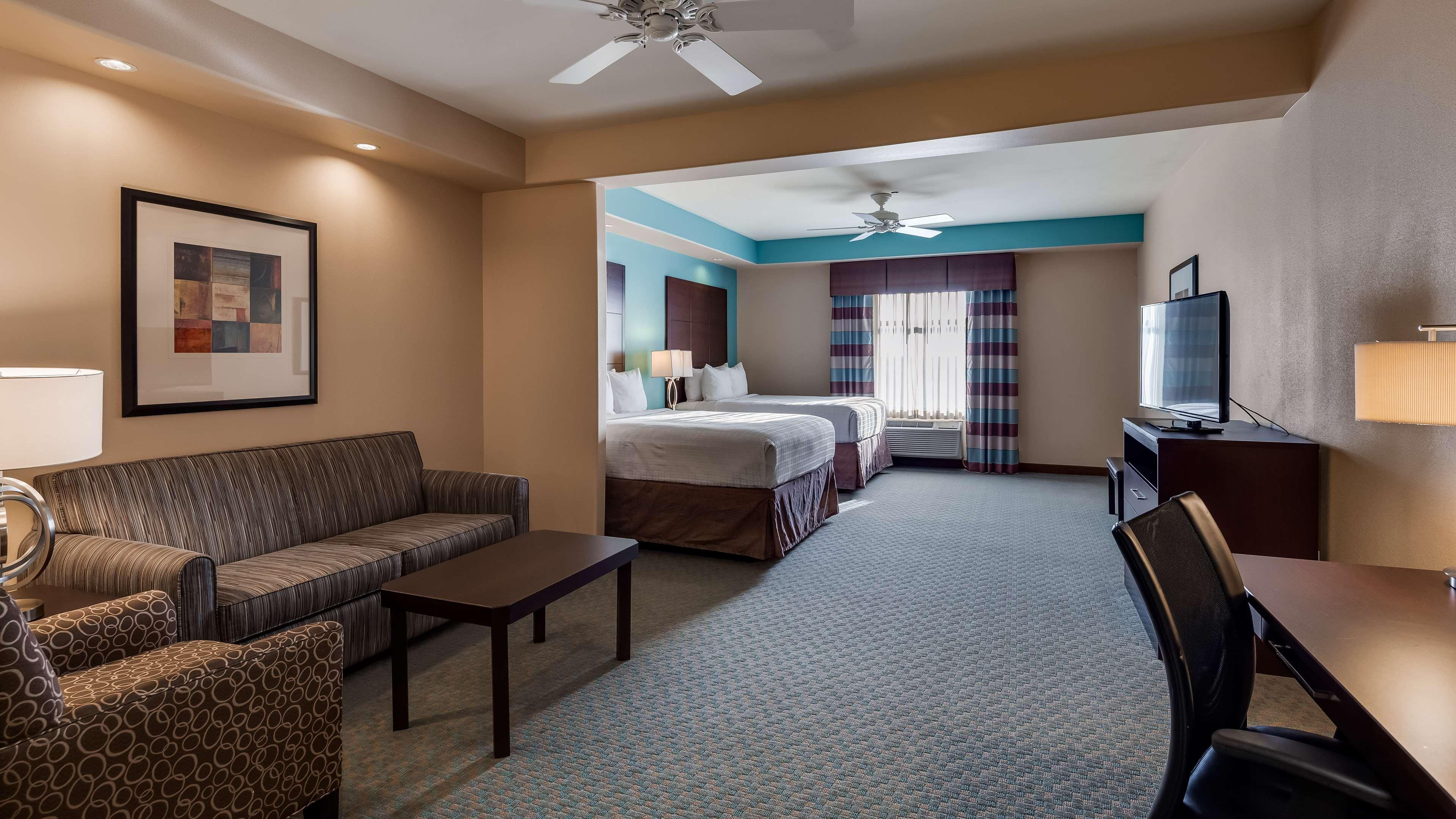 Best Western Plus Midland Suites Eksteriør bilde