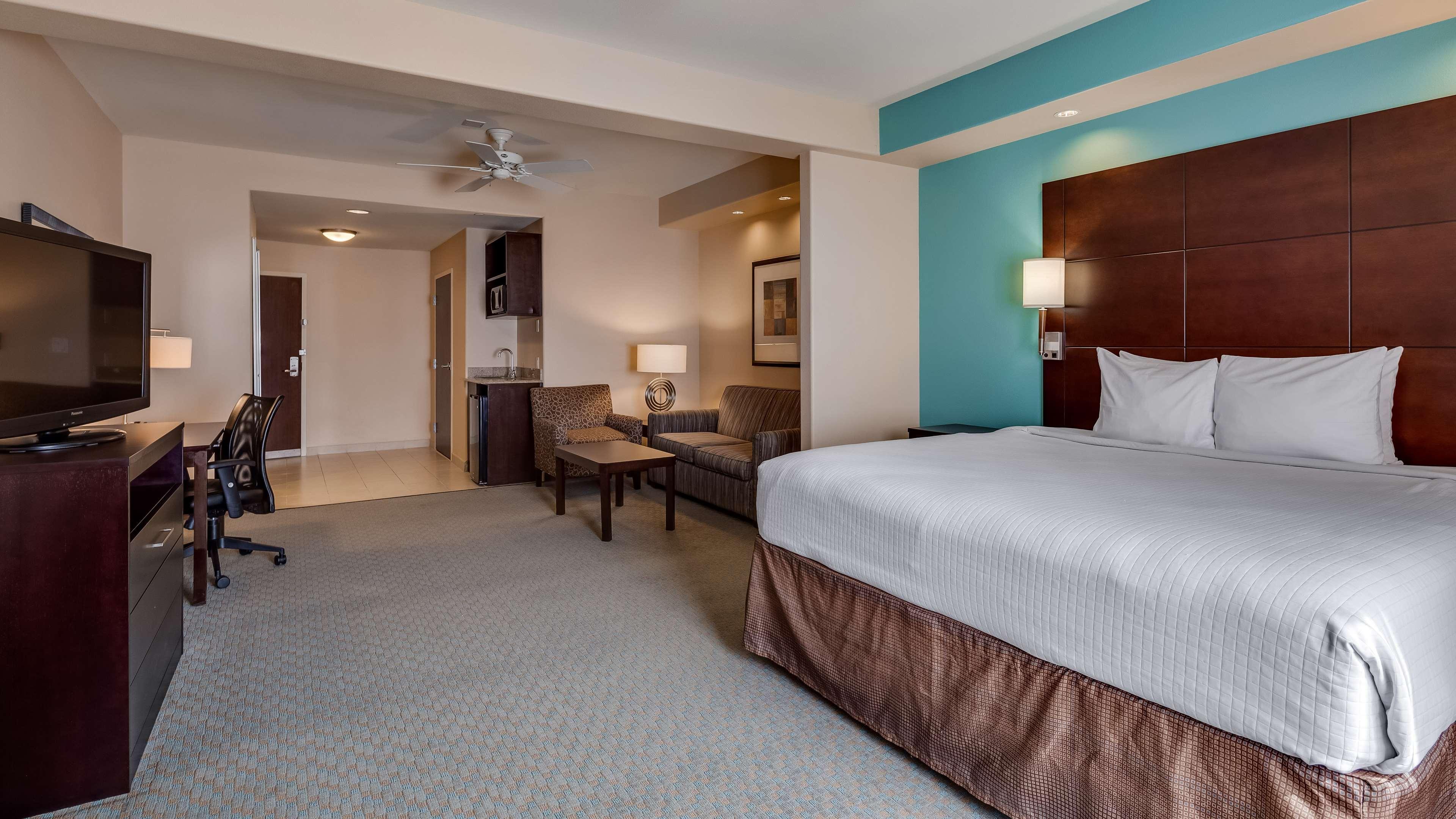 Best Western Plus Midland Suites Eksteriør bilde