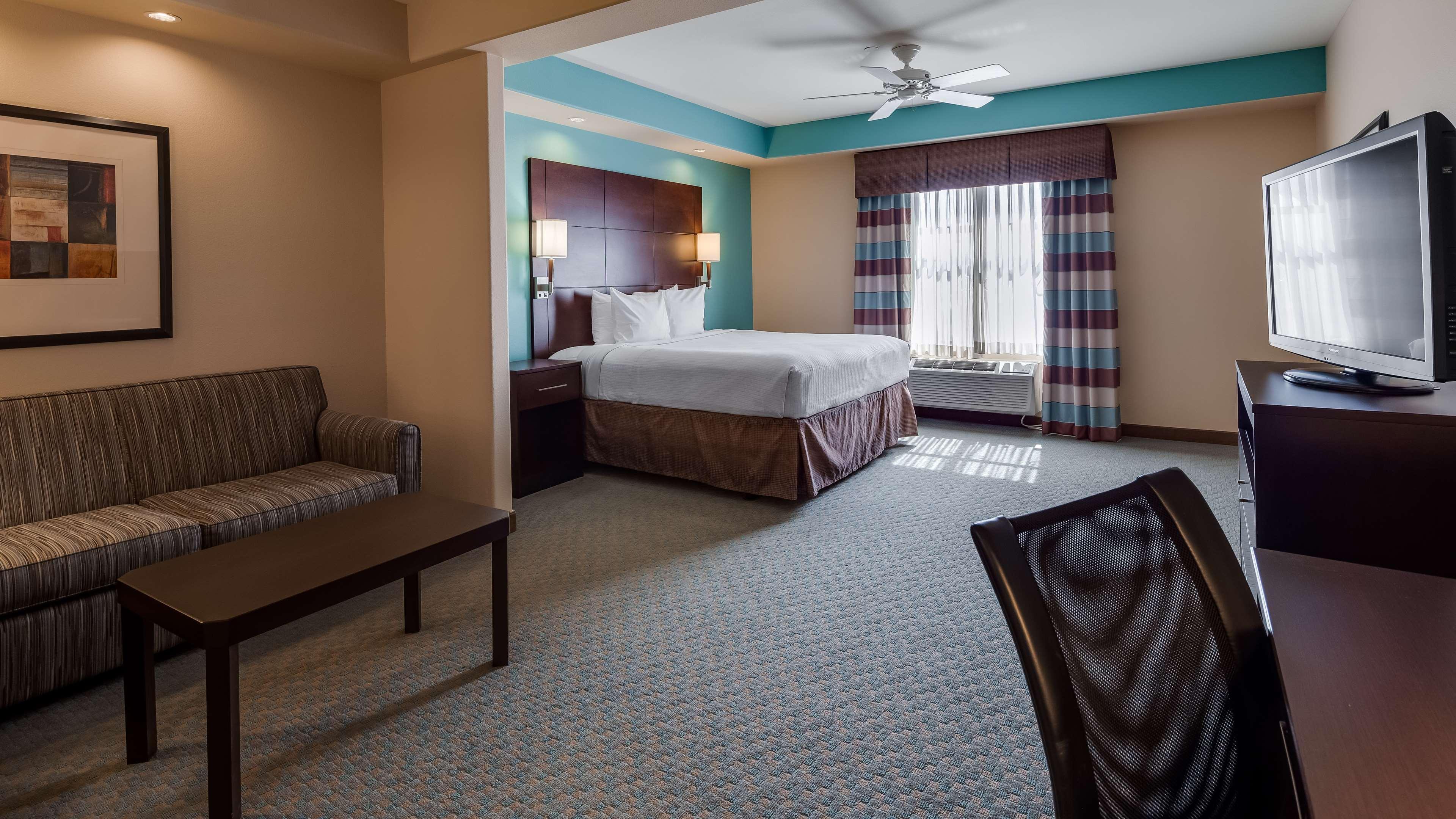 Best Western Plus Midland Suites Eksteriør bilde