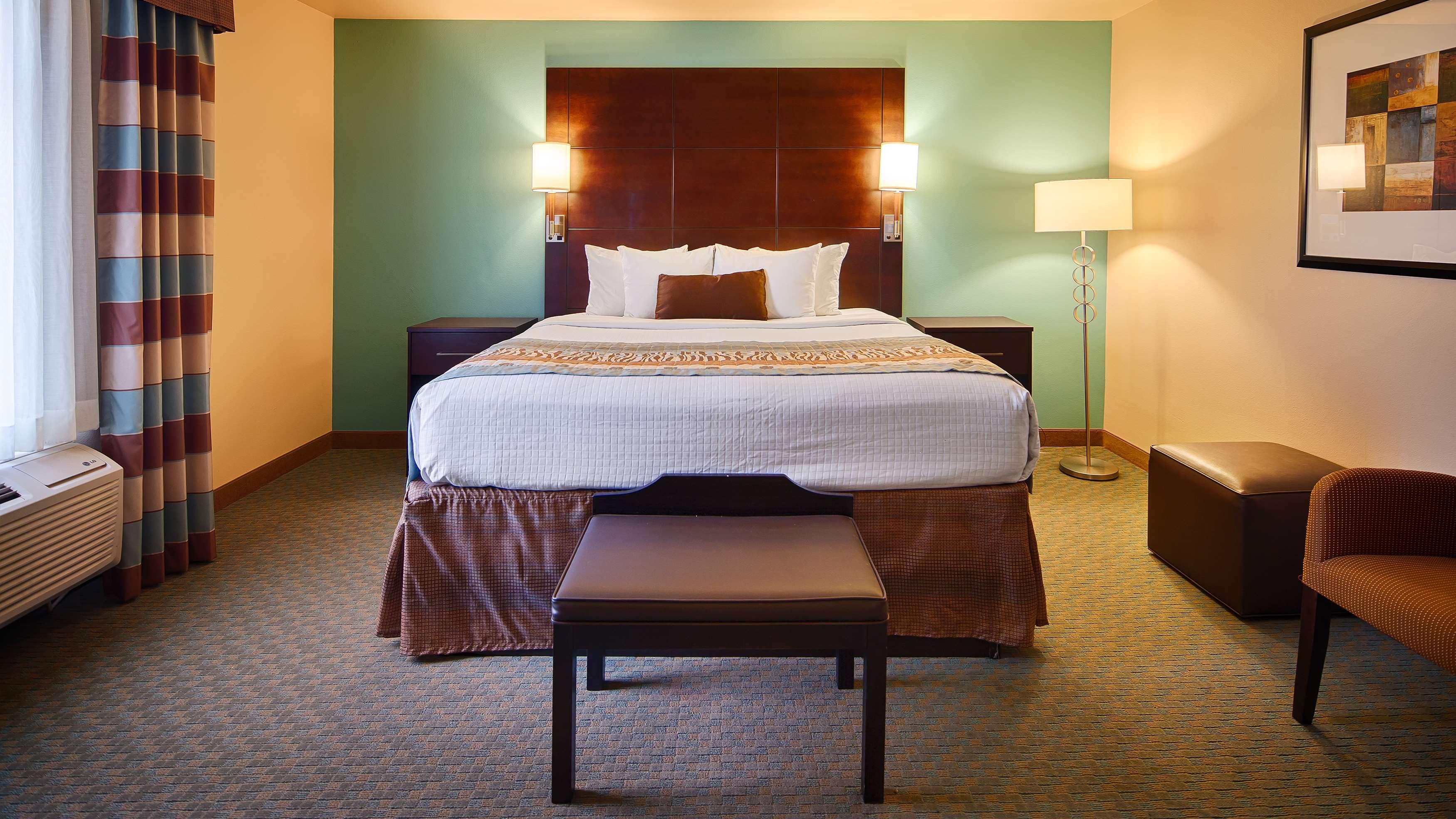 Best Western Plus Midland Suites Eksteriør bilde