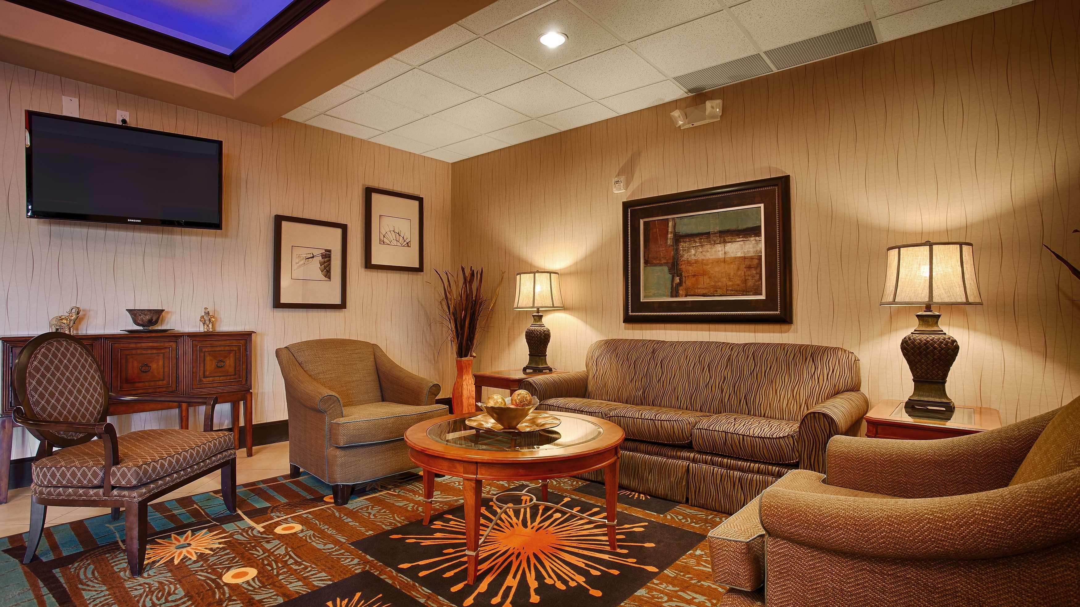 Best Western Plus Midland Suites Eksteriør bilde