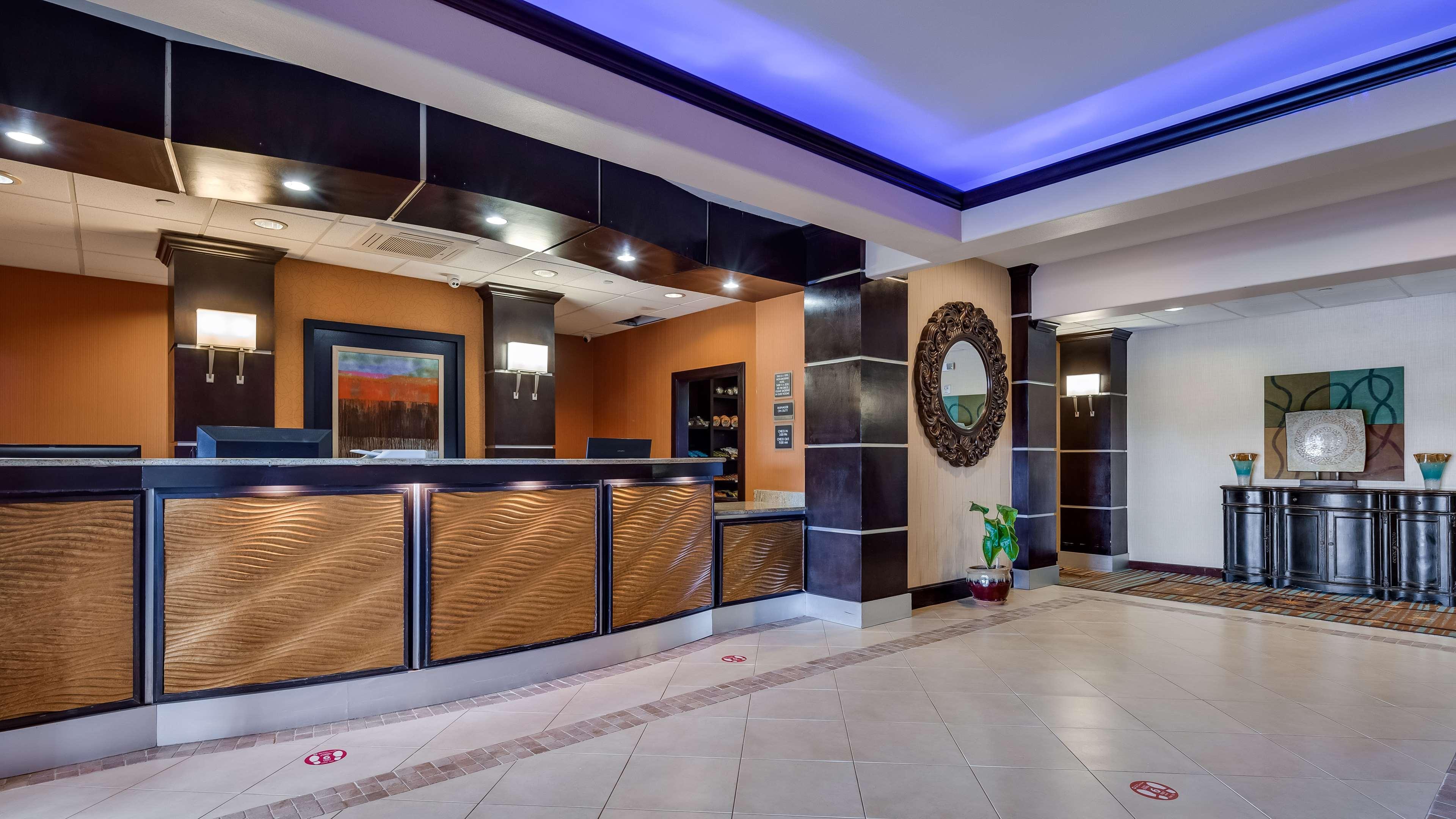 Best Western Plus Midland Suites Eksteriør bilde