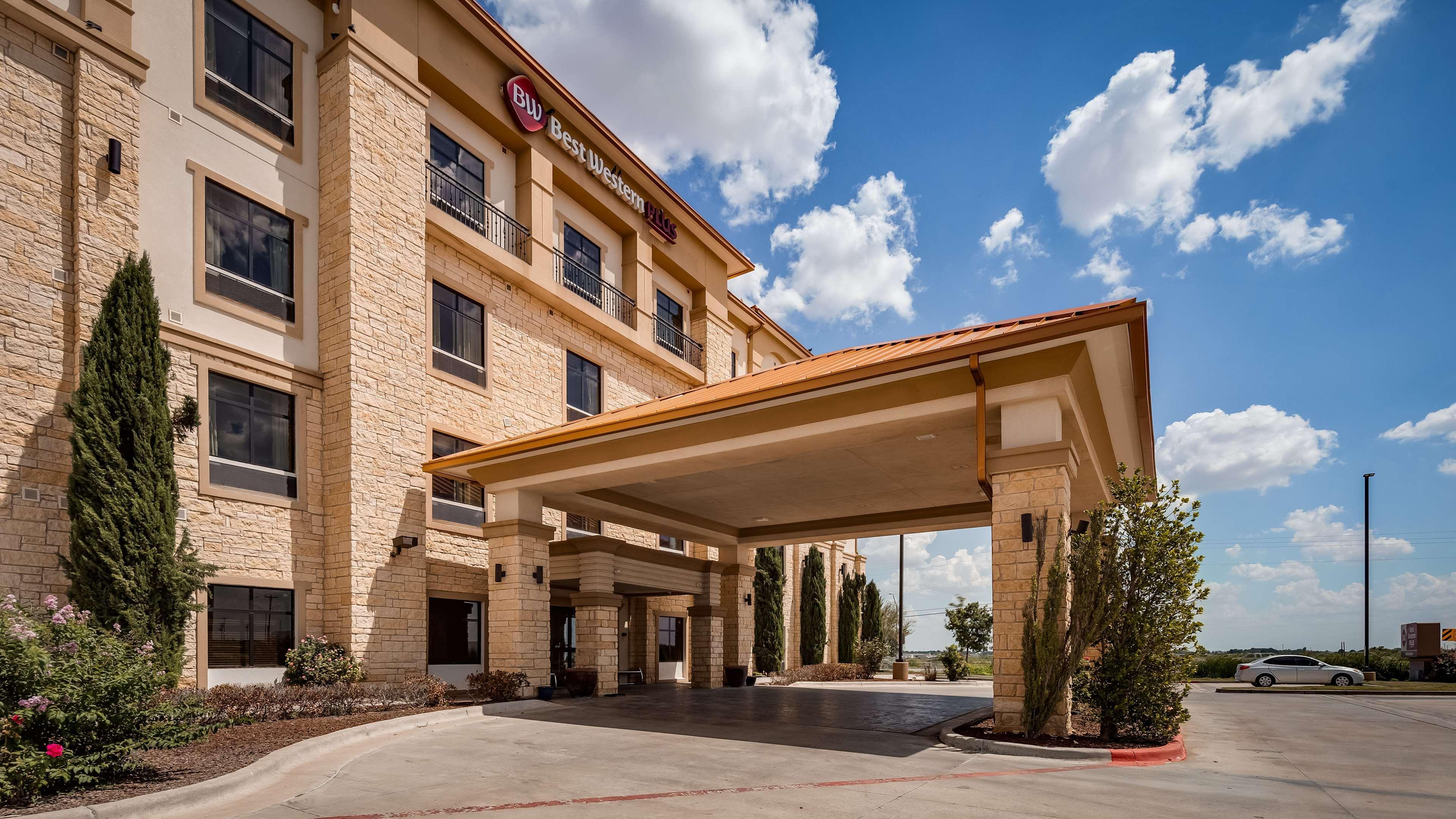 Best Western Plus Midland Suites Eksteriør bilde
