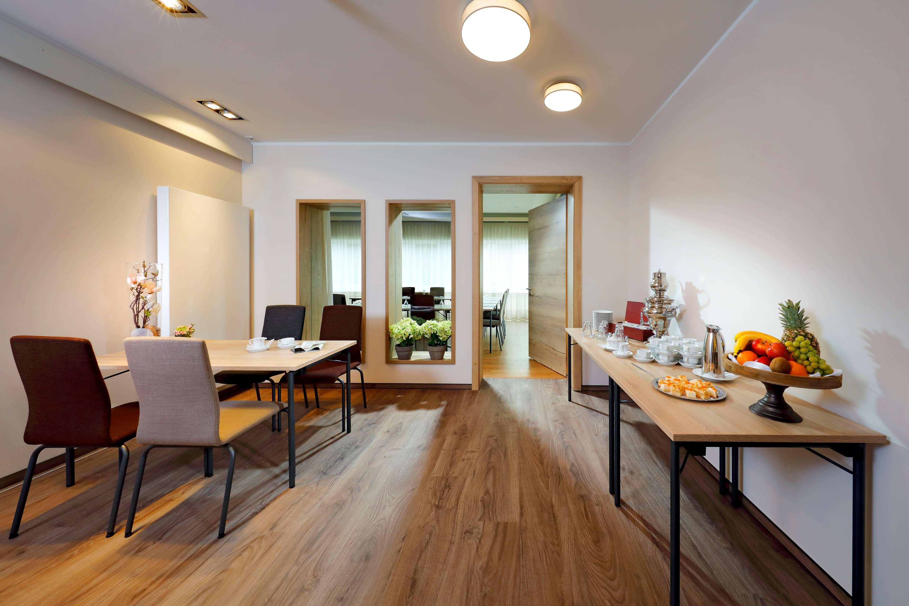 Best Western Plus Midland Suites Eksteriør bilde